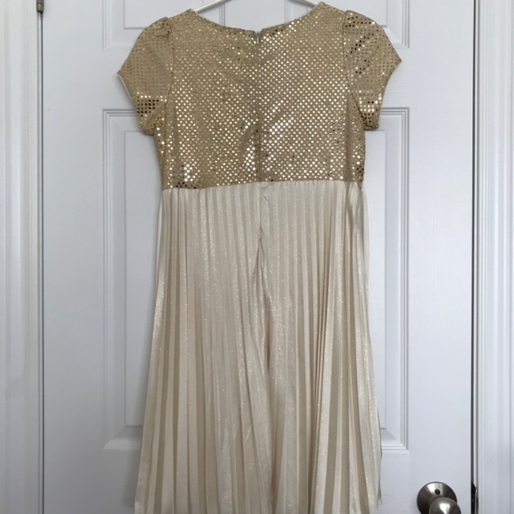 Marc & Maddie Metallic Sequin Pleated Dress Girls Size 14 Gold Short Sleeve - Picture 4 of 11